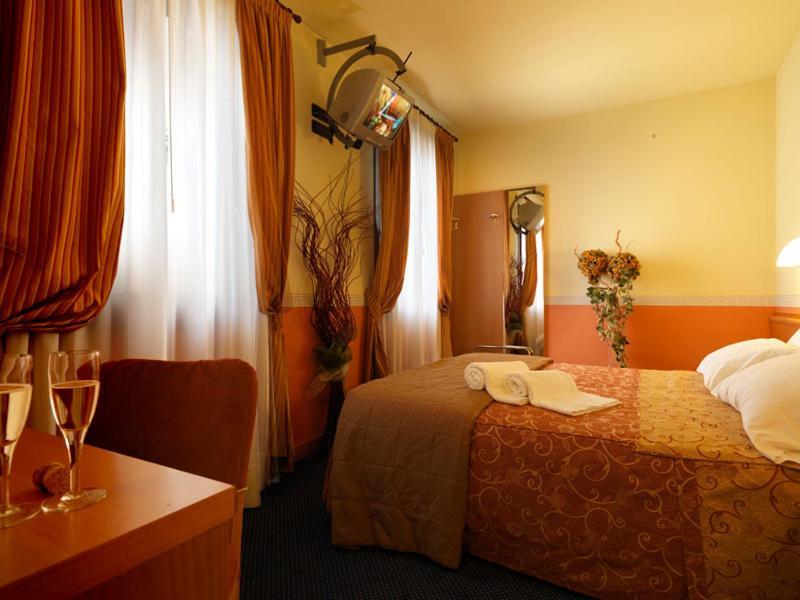 Hotel&Residence Roma Camposampiero Exterior foto